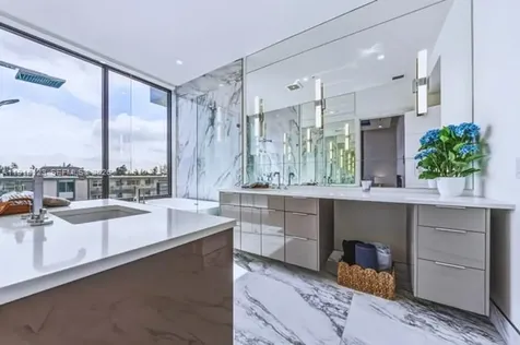 4098 NE 167 Street North Miami Beach FL 33160