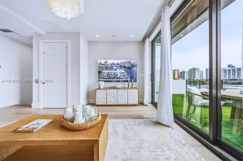 4098 NE 167 Street North Miami Beach FL 33160