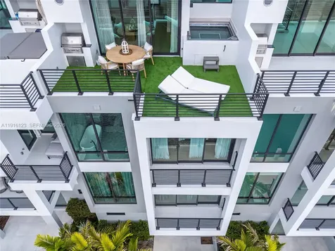 4098 NE 167 Street North Miami Beach FL 33160