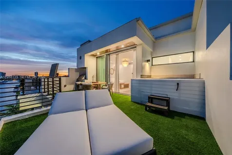 4098 NE 167 Street North Miami Beach FL 33160