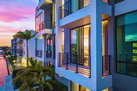 4098 NE 167 Street North Miami Beach FL 33160