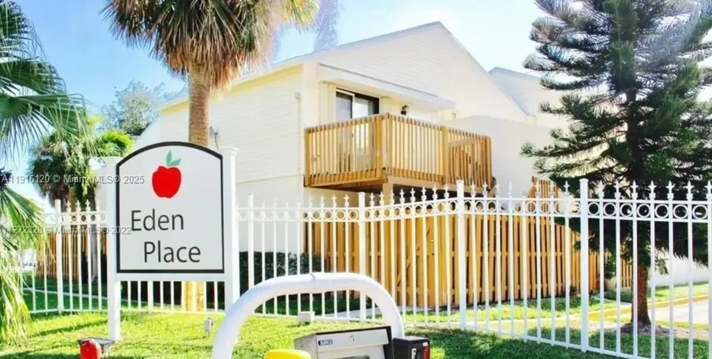 637 Executive Center Drive West Palm Beach FL 33401