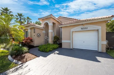18332 SW 94th Court Palmetto Bay FL 33157
