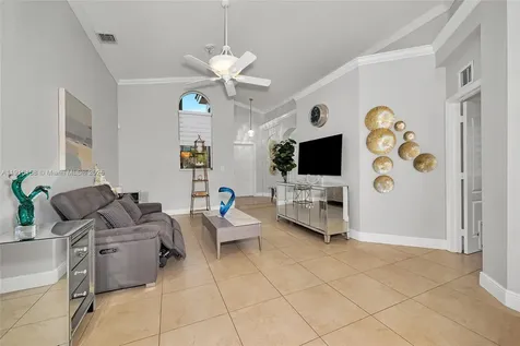 18332 SW 94th Court Palmetto Bay FL 33157