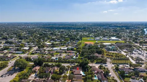 18332 SW 94th Court Palmetto Bay FL 33157