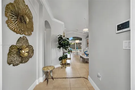 18332 SW 94th Court Palmetto Bay FL 33157