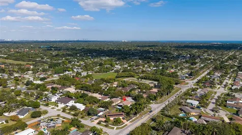 18332 SW 94th Court Palmetto Bay FL 33157