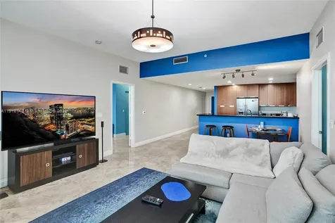 7901 Hispanola Avenue North Bay Village FL 33141