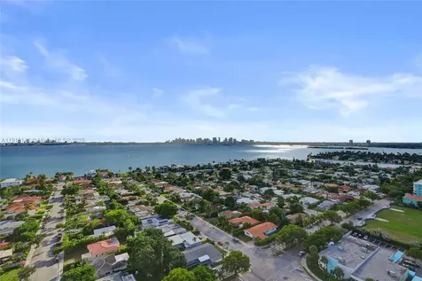 7901 Hispanola Avenue North Bay Village FL 33141