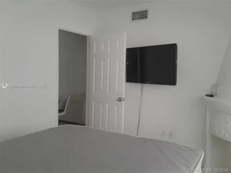 1526 Pennsylvania Avenue Miami Beach FL 33139