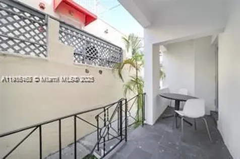 820 15th Street Miami Beach FL 33139