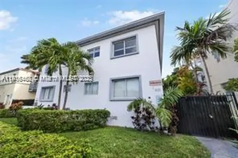 820 15th Street Miami Beach FL 33139