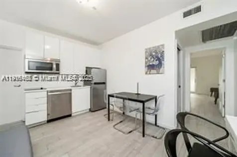 820 15th Street Miami Beach FL 33139