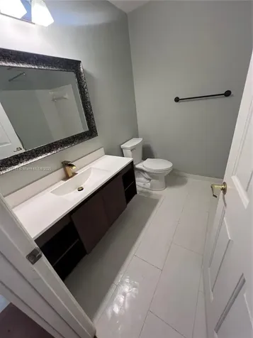 5063 Heatherhill Lane Boca Raton FL 33486