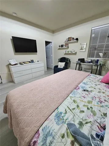 9572 SW 169th Place Miami FL 33196