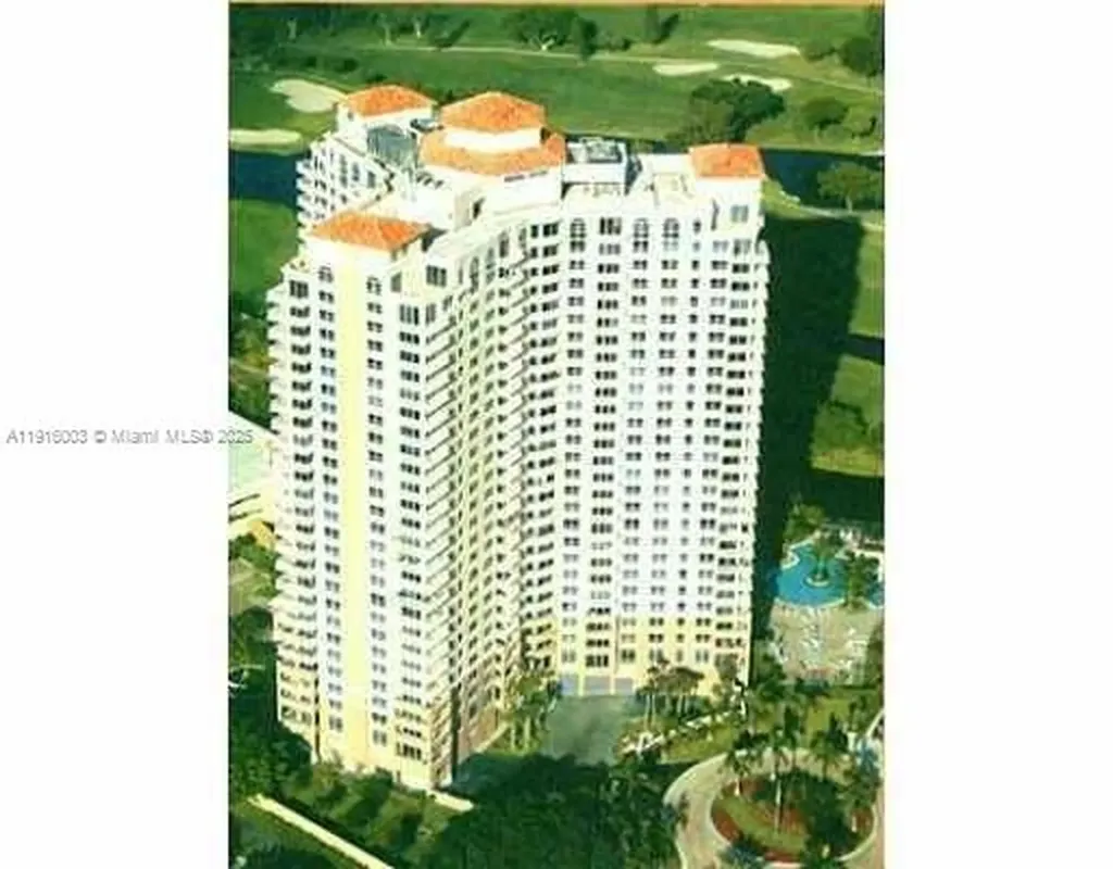 19501 W Country Club Drive Aventura FL 33180