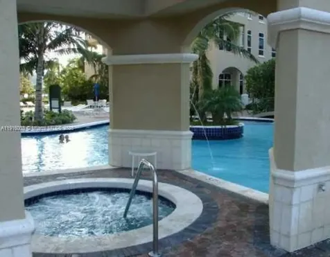 19501 W Country Club Drive Aventura FL 33180