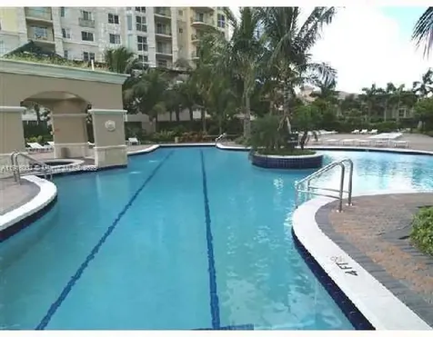 19501 W Country Club Drive Aventura FL 33180