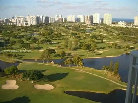 19501 W Country Club Drive Aventura FL 33180
