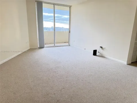 19501 W Country Club Drive Aventura FL 33180