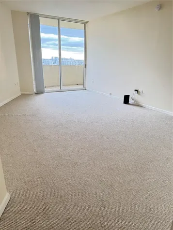 19501 W Country Club Drive Aventura FL 33180
