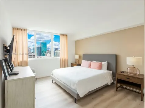 244 Biscayne Boulevard Miami FL 33132