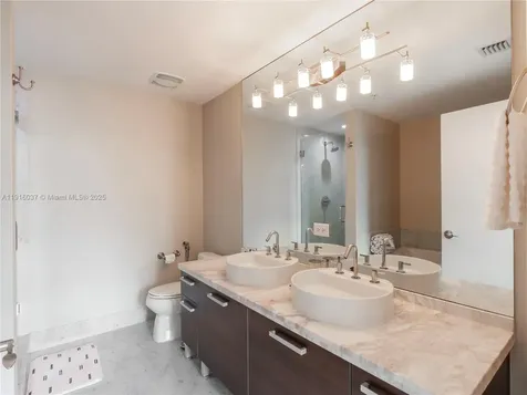 244 Biscayne Boulevard Miami FL 33132