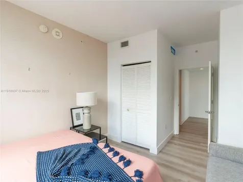244 Biscayne Boulevard Miami FL 33132