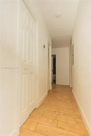 2510 NE 207th Terrace Miami FL 33180