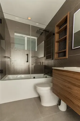 2510 NE 207th Terrace Miami FL 33180