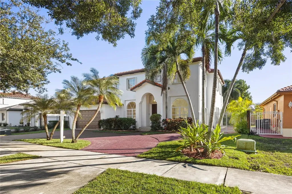 7830 NW 161st Terrace Miami Lakes FL 33016