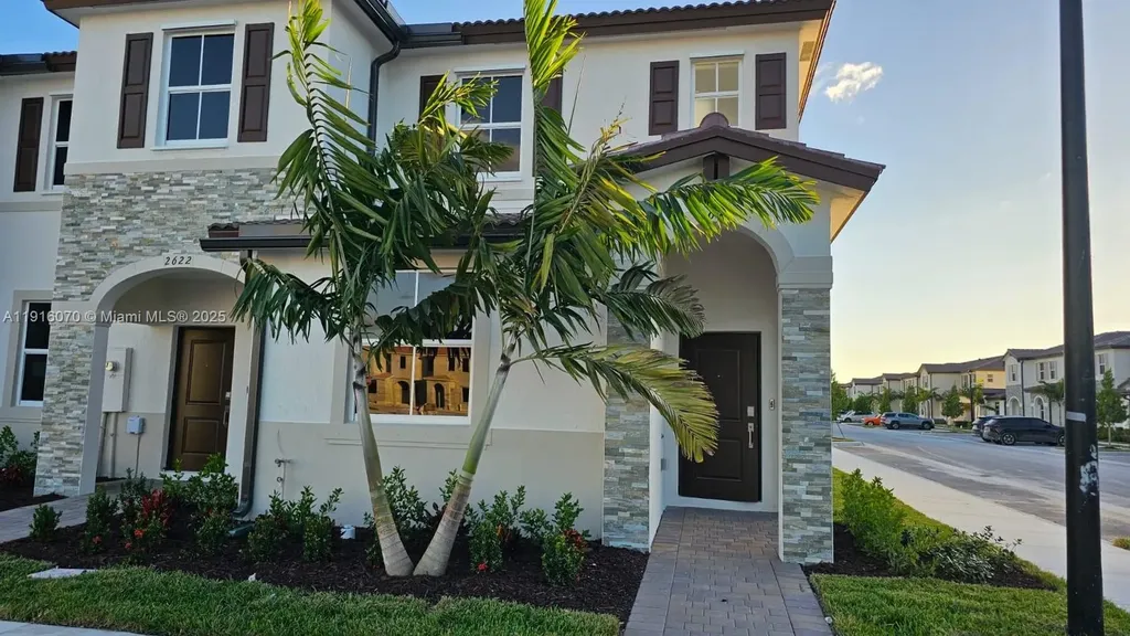2618 SE 27th Court Homestead FL 33035