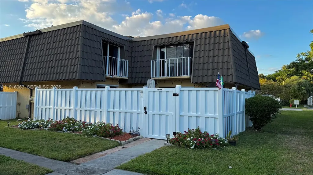 22185 Boca Rancho Drive Boca Raton FL 33428