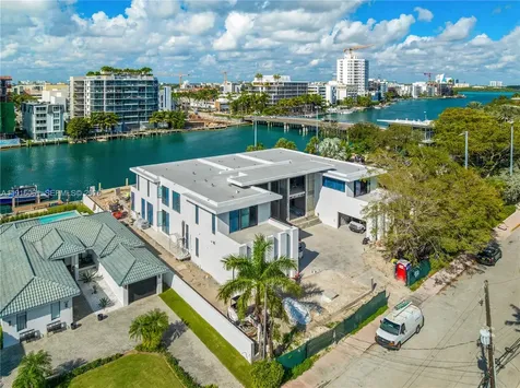9540 Bay Drive Surfside FL 33154
