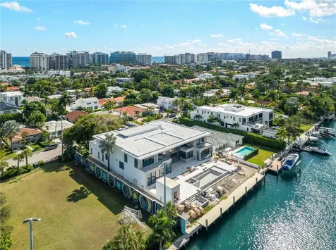 9540 Bay Drive Surfside FL 33154