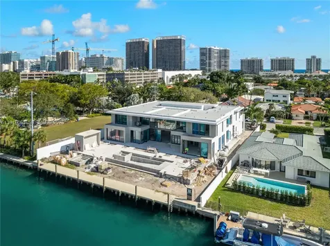 9540 Bay Drive Surfside FL 33154