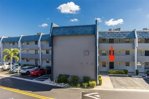 7887 Golf Circle Drive Margate FL 33063