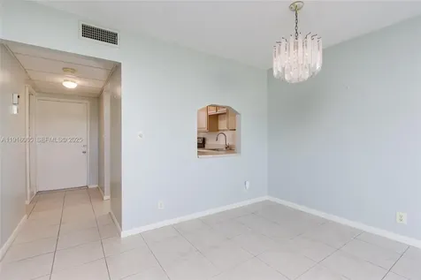 7887 Golf Circle Drive Margate FL 33063