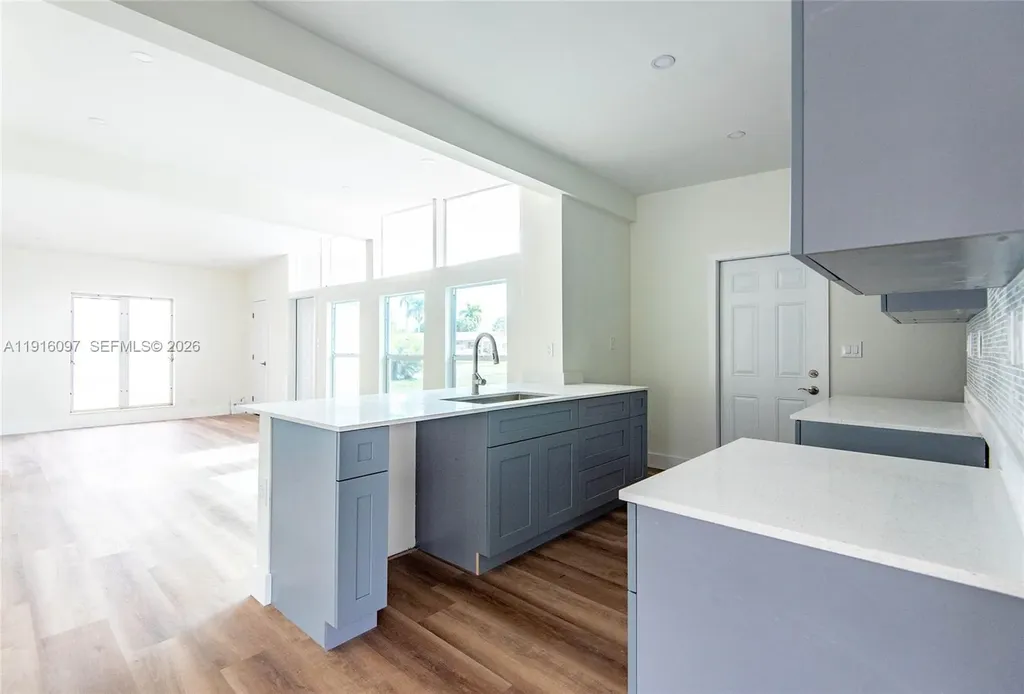 429 W Evanston Circle Fort Lauderdale FL 33312