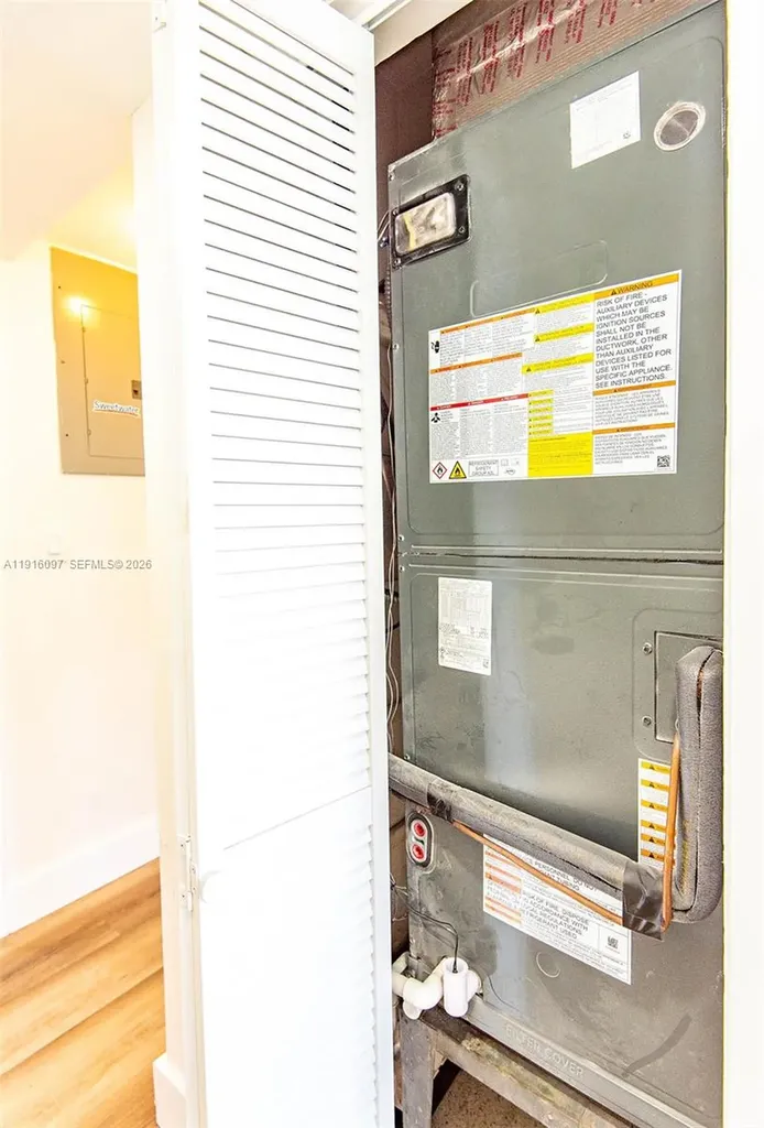 429 W Evanston Circle Fort Lauderdale FL 33312