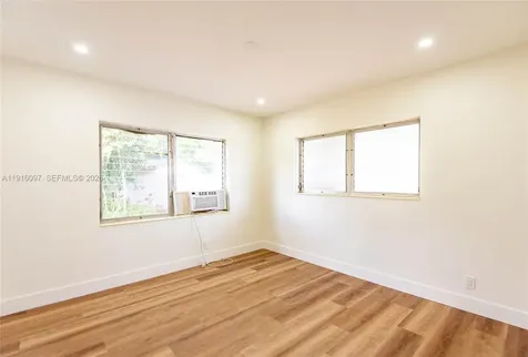 429 W Evanston Circle Fort Lauderdale FL 33312