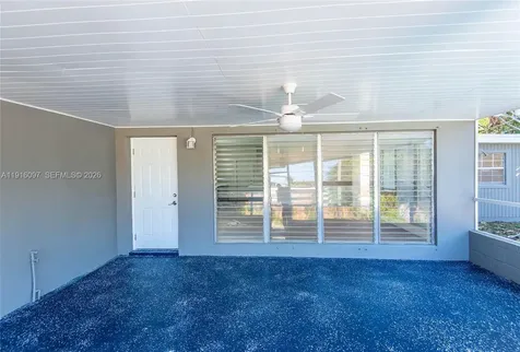 429 W Evanston Circle Fort Lauderdale FL 33312