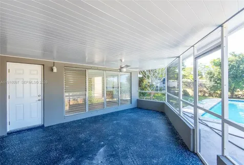 429 W Evanston Circle Fort Lauderdale FL 33312