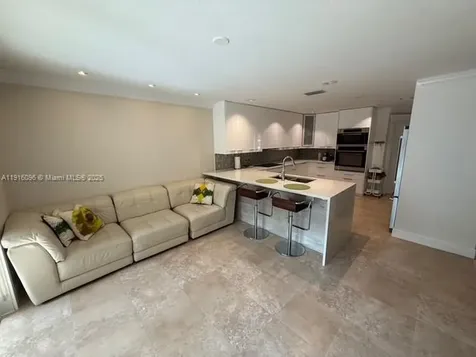 16420 SW 48th Terrace Miami FL 33185