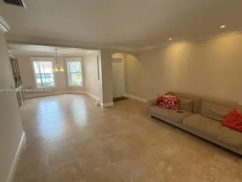 16420 SW 48th Terrace Miami FL 33185