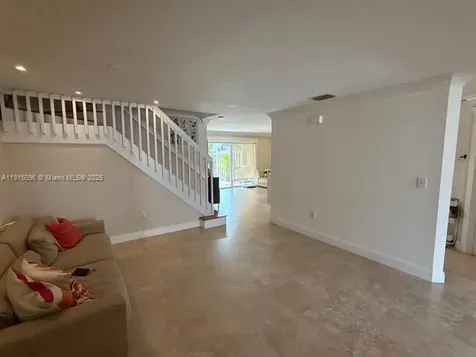 16420 SW 48th Terrace Miami FL 33185