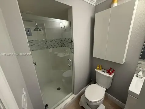 16420 SW 48th Terrace Miami FL 33185
