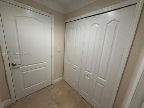 16420 SW 48th Terrace Miami FL 33185