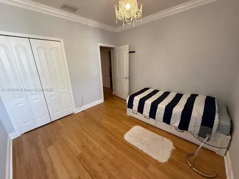 16420 SW 48th Terrace Miami FL 33185