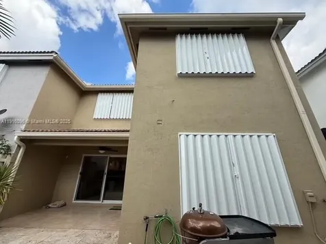 16420 SW 48th Terrace Miami FL 33185